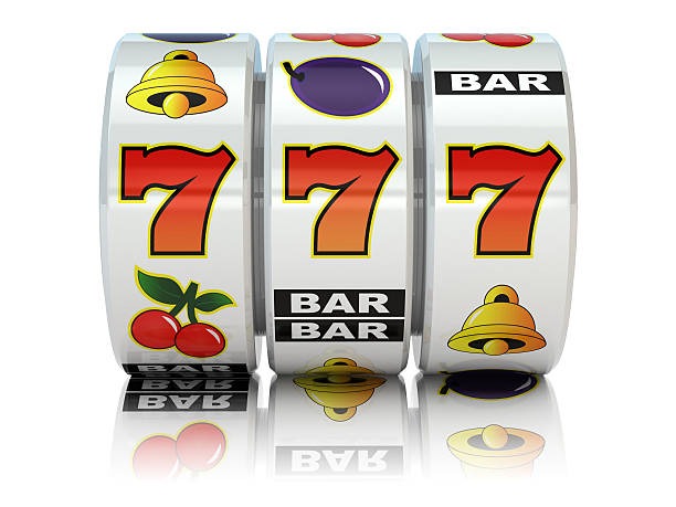 mjptop88 mobile app interface showing sportsbook and live-dealer options